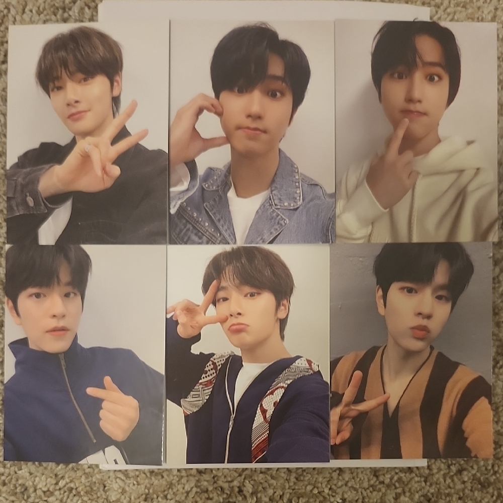 Straykids No Easy Photocards